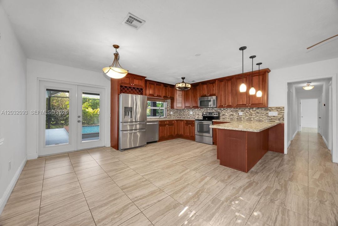 Active With Contract: $5,000 (3 beds, 2 baths, 1459 Square Feet)