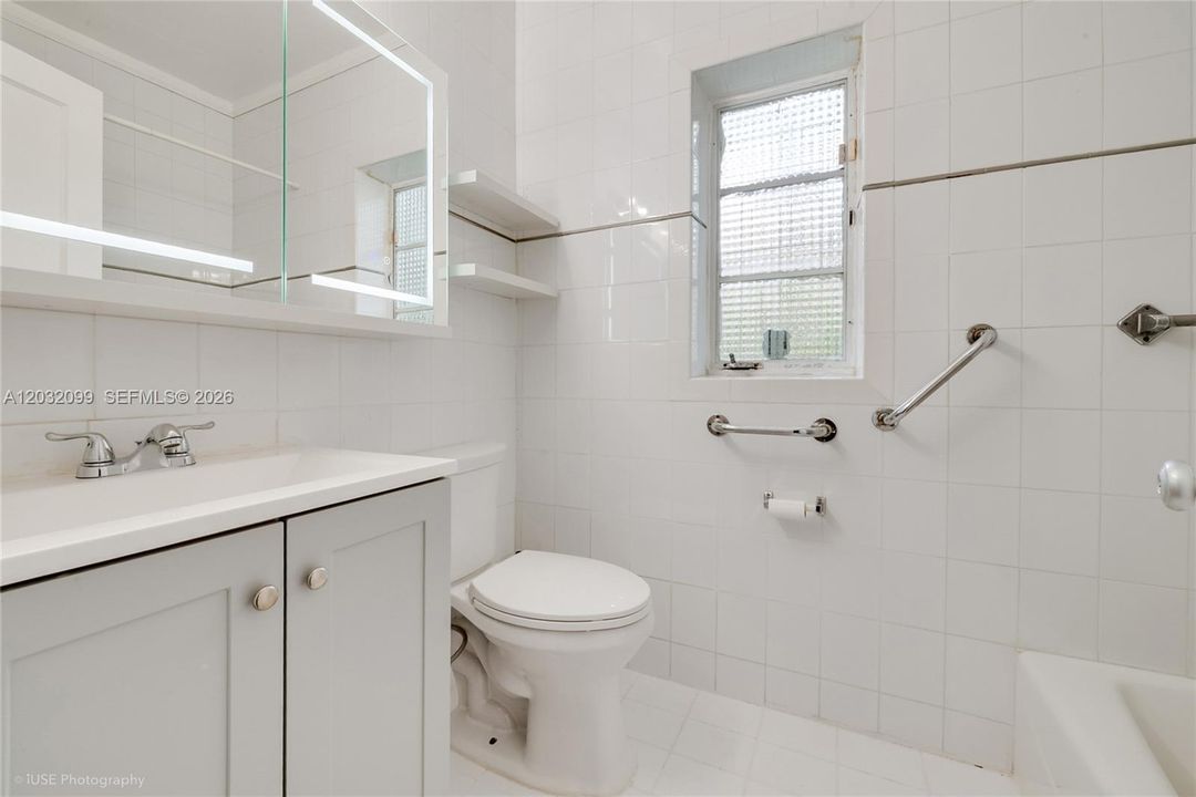 En Renta: $4,300 (3 camas, 3 baños, 1596 Pies cuadrados)