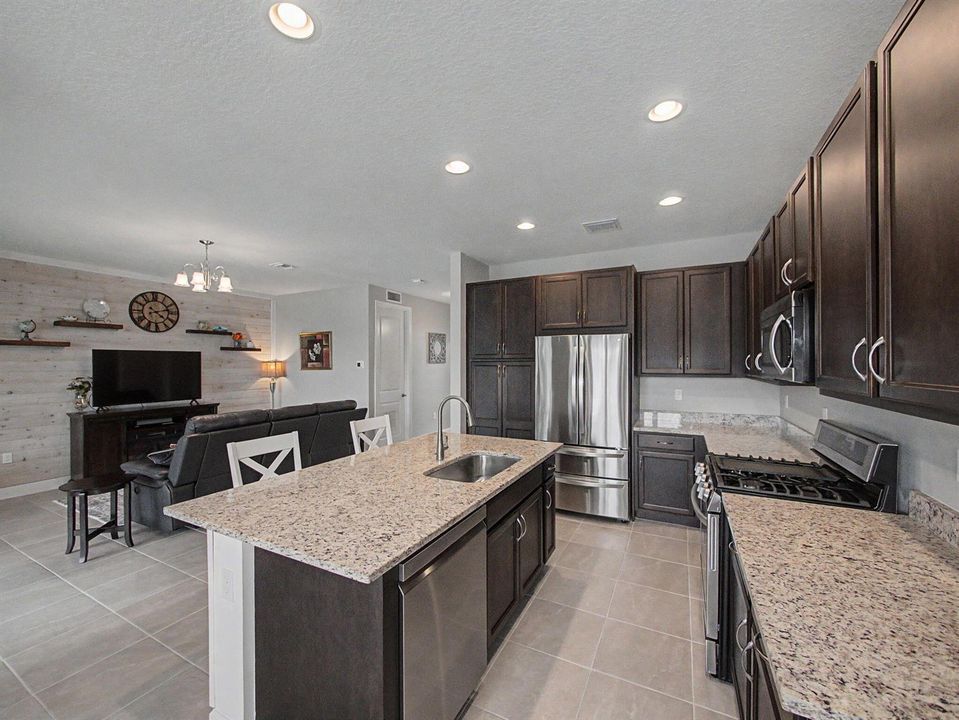 Kitchen/Living