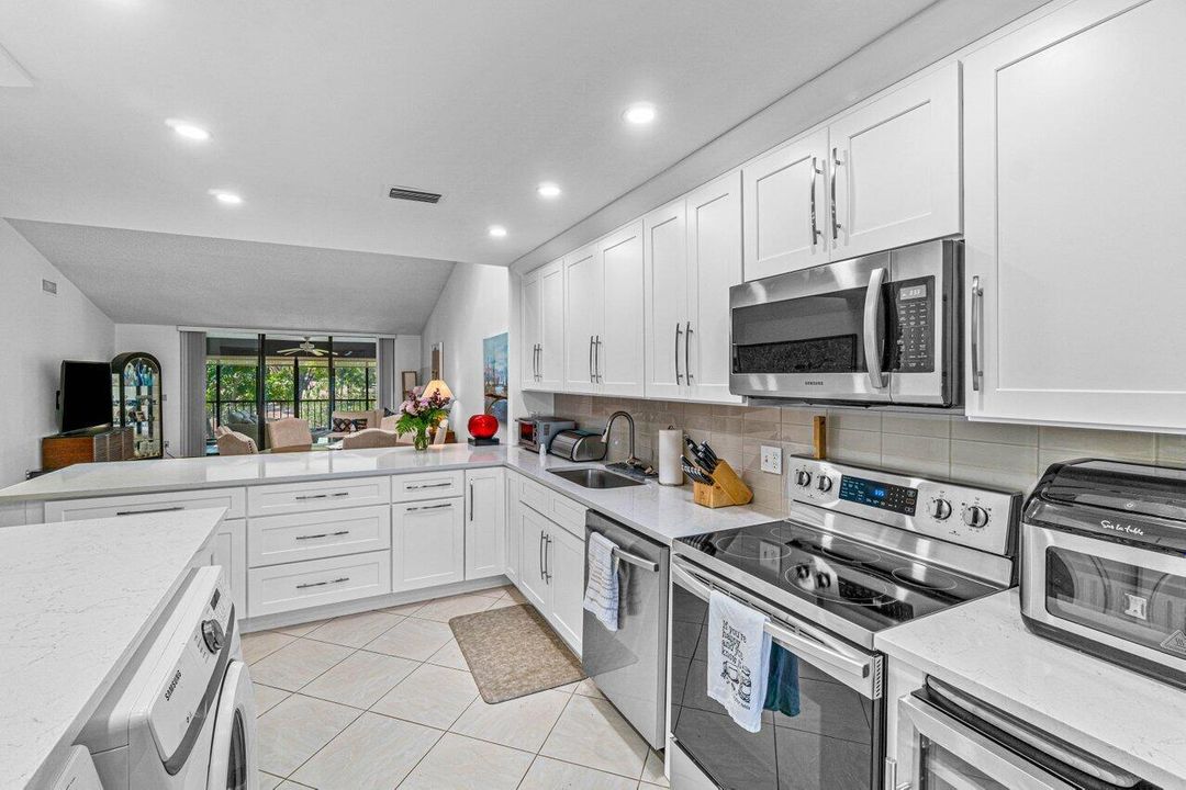 007-61EastgateDrive-D-BoyntonBeach-FL-33
