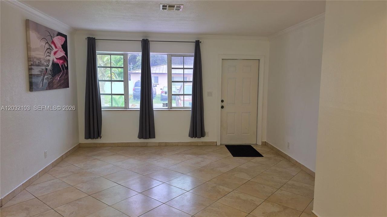 For Rent: $2,990 (3 beds, 2 baths, 0 Square Feet)