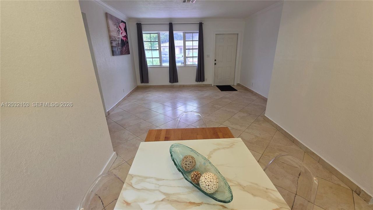 For Rent: $2,990 (3 beds, 2 baths, 0 Square Feet)