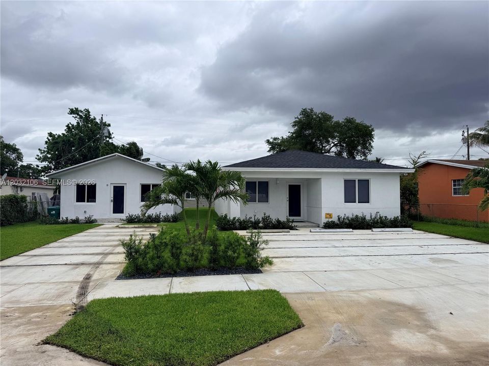 For Sale: $825,000 (0 beds, 0 baths, 2285 Square Feet)