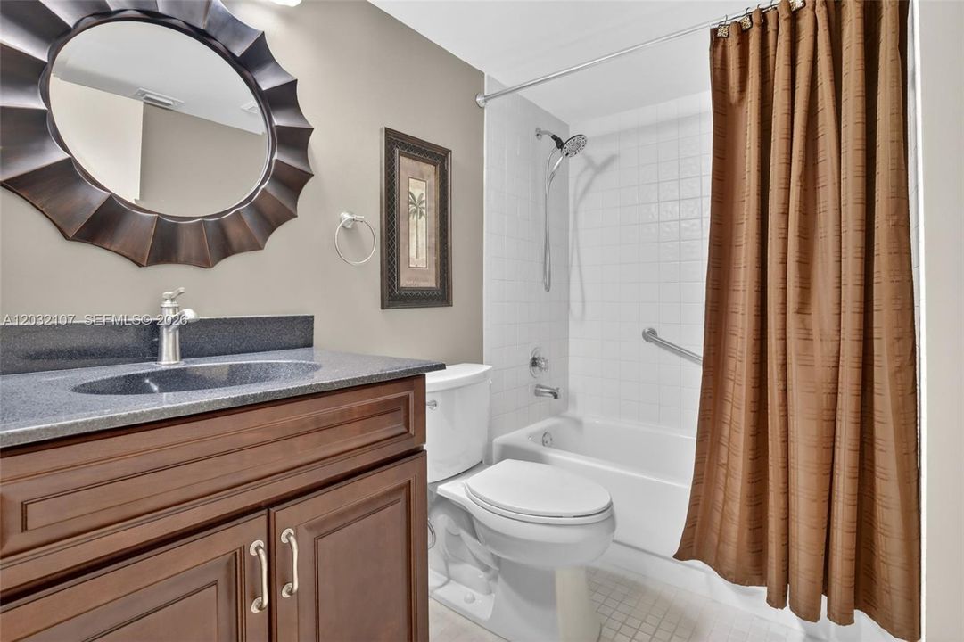 For Sale: $275,000 (2 beds, 2 baths, 1192 Square Feet)
