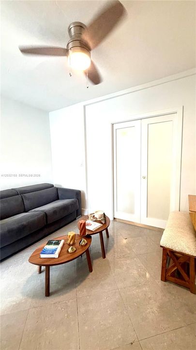 For Rent: $2,650 (0 beds, 1 baths, 430 Square Feet)