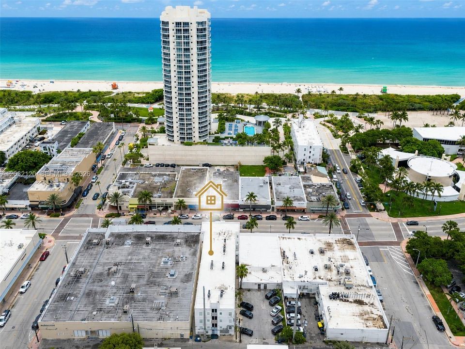 For Sale: $299,000 (1 beds, 1 baths, 405 Square Feet)
