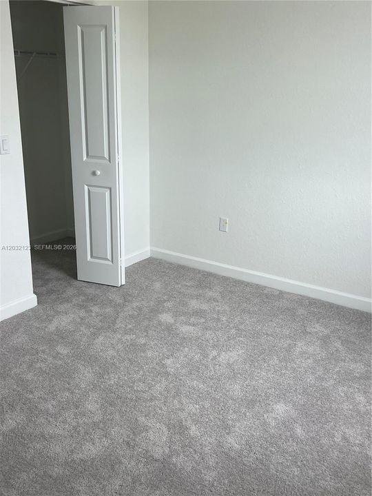 В аренду: $2,650 (3 спален, 3 ванн, 1330 Квадратных фут)