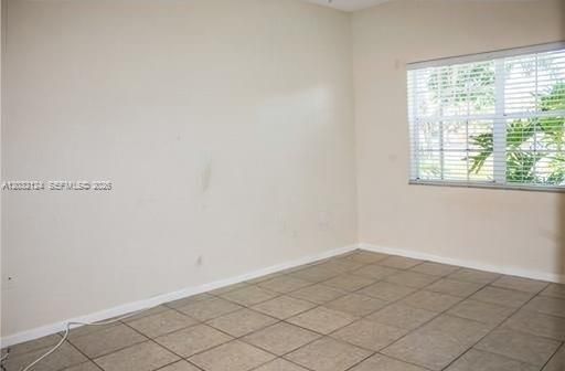 For Rent: $1,900 (1 beds, 1 baths, 628 Square Feet)