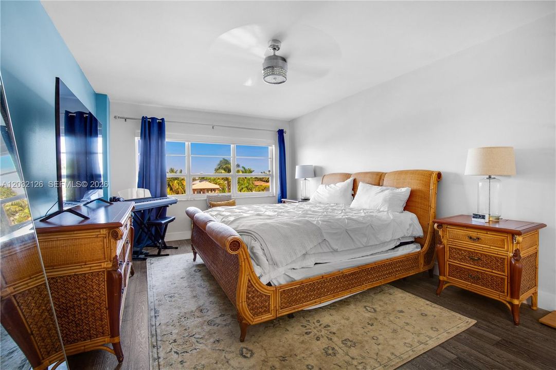 For Sale: $524,995 (3 beds, 2 baths, 1706 Square Feet)