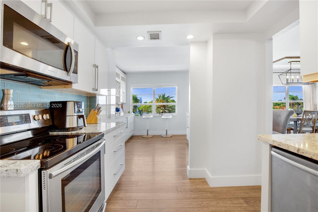 For Sale: $524,995 (3 beds, 2 baths, 1706 Square Feet)