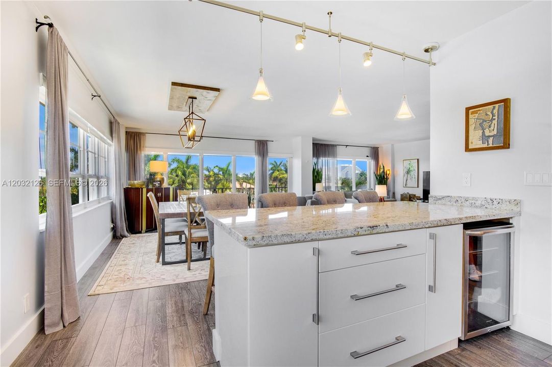 For Sale: $524,995 (3 beds, 2 baths, 1706 Square Feet)