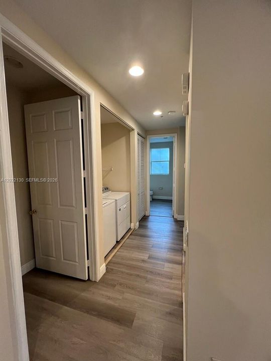 For Sale: $429,000 (4 beds, 2 baths, 1904 Square Feet)