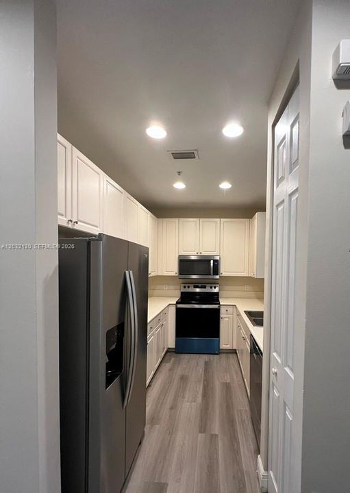 For Sale: $429,000 (4 beds, 2 baths, 1904 Square Feet)