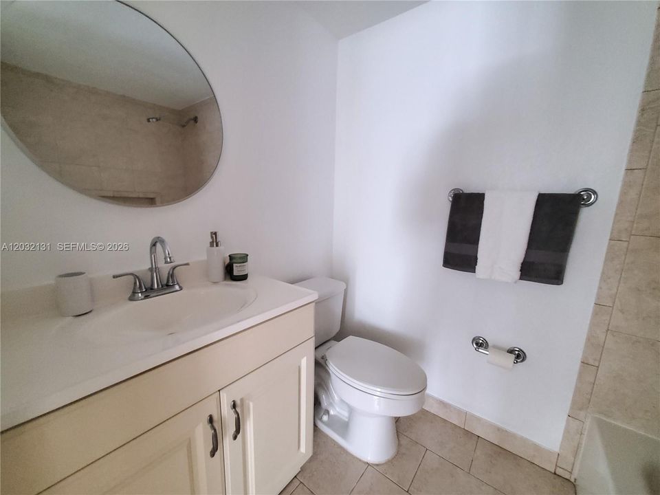 For Rent: $3,295 (3 beds, 2 baths, 1630 Square Feet)