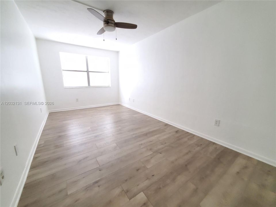 For Rent: $3,295 (3 beds, 2 baths, 1630 Square Feet)