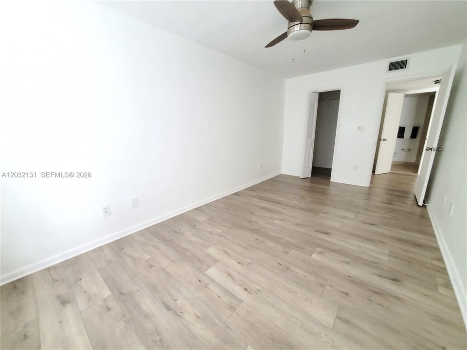 For Rent: $3,295 (3 beds, 2 baths, 1630 Square Feet)