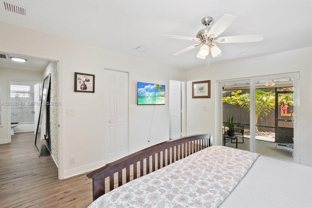 For Rent: $3,500 (3 beds, 2 baths, 1341 Square Feet)