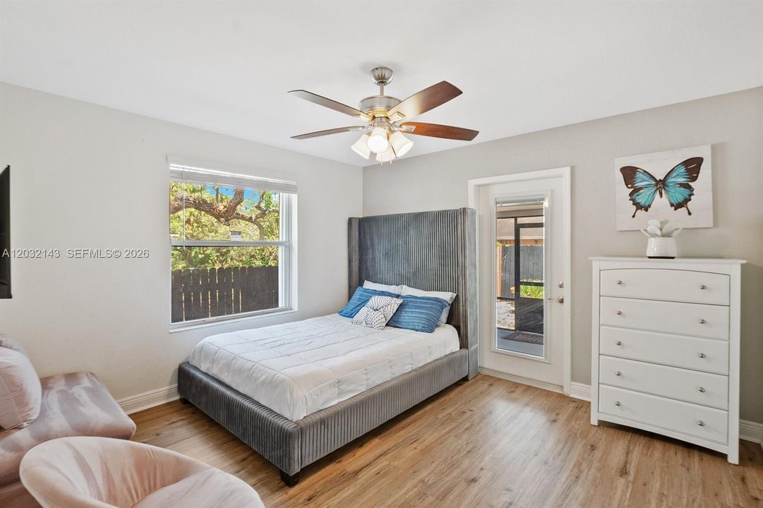 For Rent: $3,500 (3 beds, 2 baths, 1341 Square Feet)