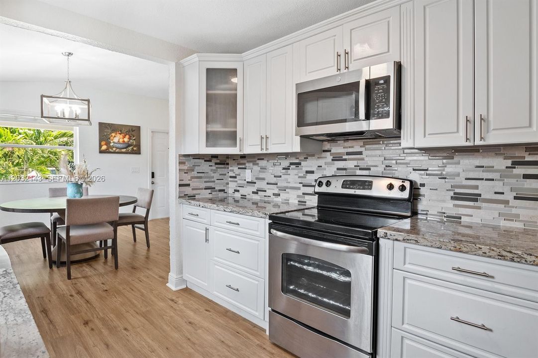 For Rent: $3,500 (3 beds, 2 baths, 1341 Square Feet)