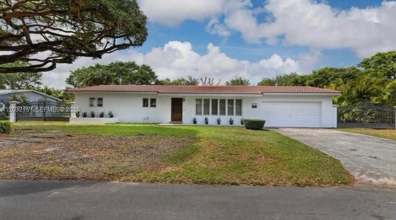 For Rent: $4,700 (3 beds, 2 baths, 1508 Square Feet)