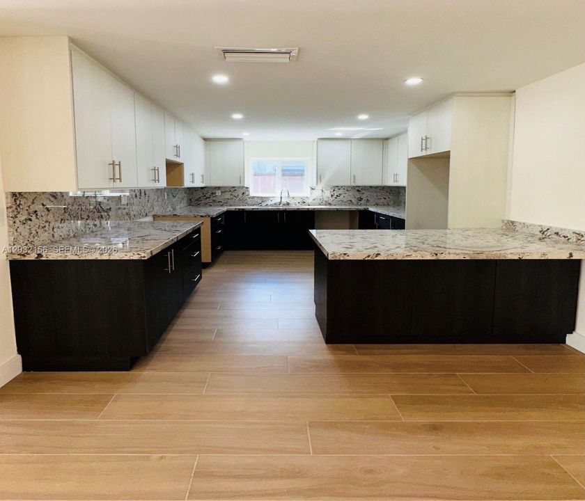 For Rent: $5,300 (4 beds, 2 baths, 2300 Square Feet)
