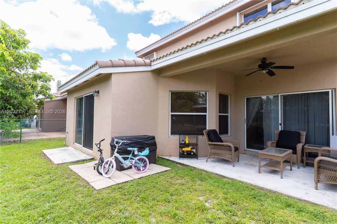 For Sale: $635,000 (4 beds, 2 baths, 2244 Square Feet)