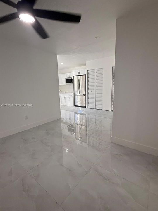 For Sale: $1,300,000 (5 beds, 3 baths, 4042 Square Feet)