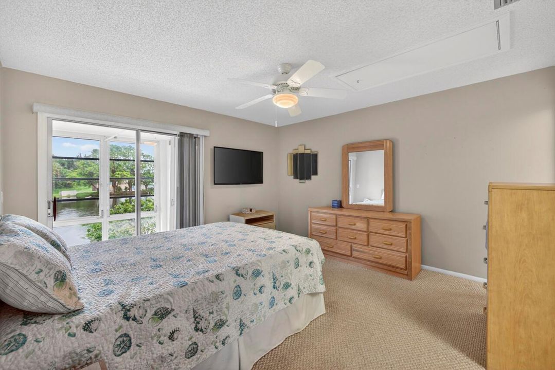 1 Lake Vista Trail #207-014