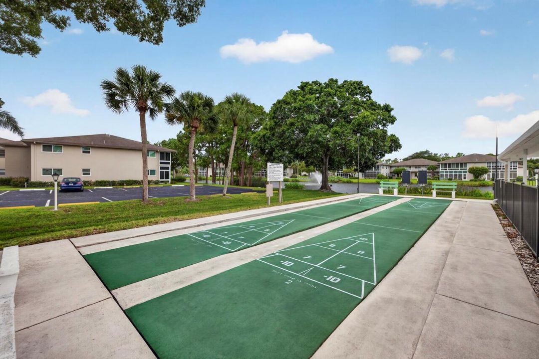 1 Lake Vista Trail #207-027