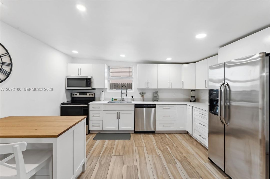 For Rent: $4,500 (4 beds, 2 baths, 1488 Square Feet)