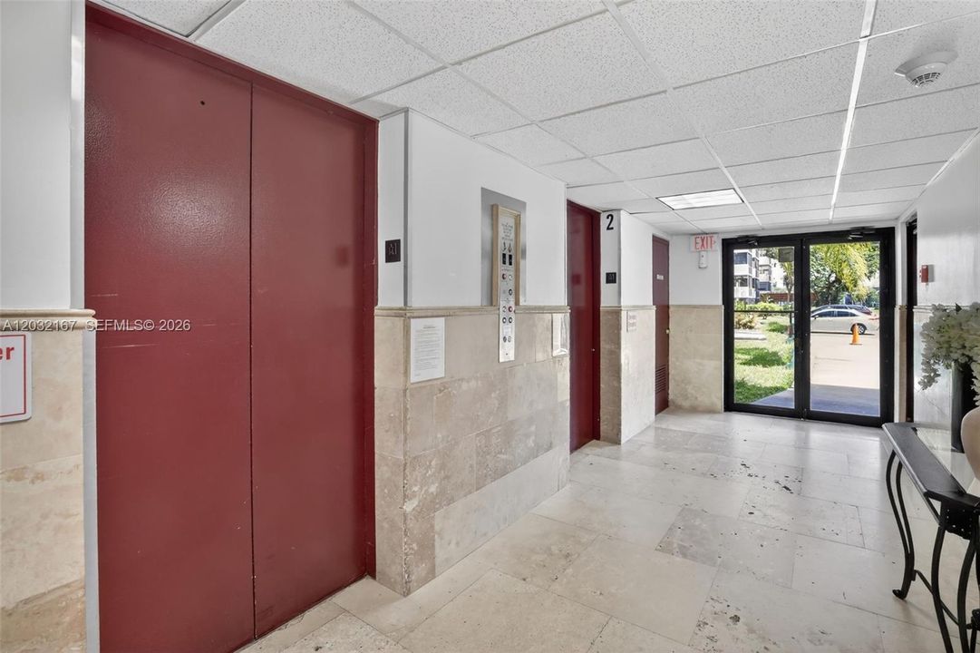 For Sale: $55,000 (1 beds, 1 baths, 783 Square Feet)
