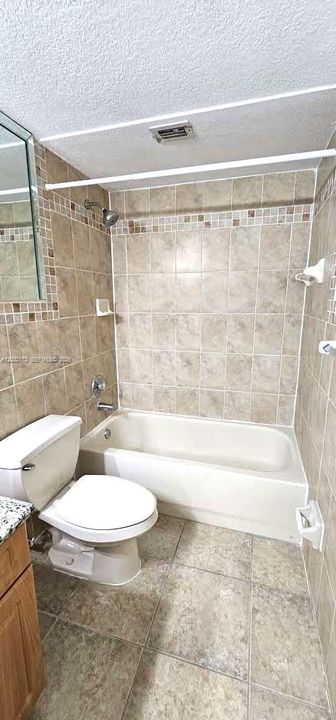 En Renta: $2,300 (2 camas, 2 baños, 1036 Pies cuadrados)