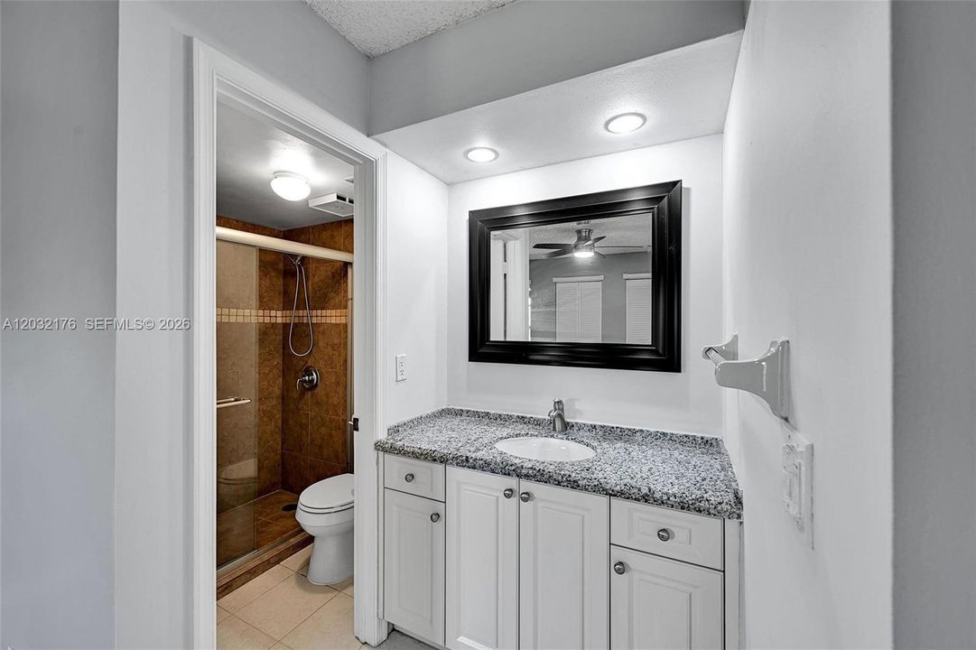 For Rent: $2,200 (2 beds, 2 baths, 768 Square Feet)