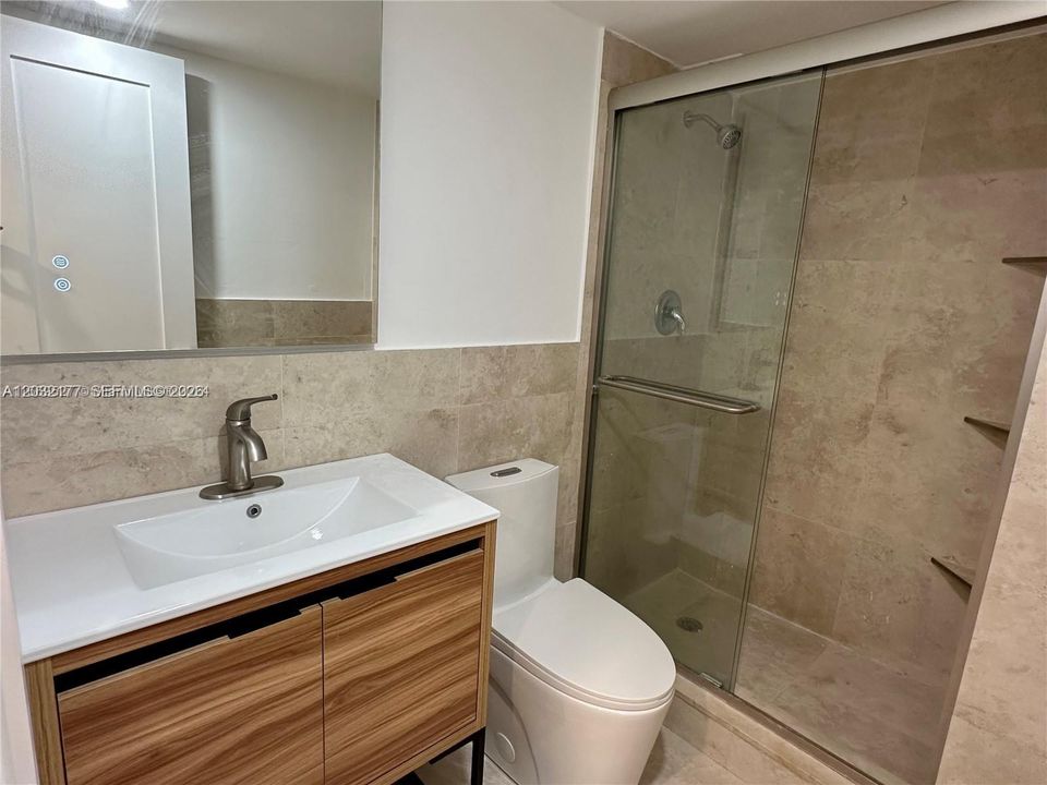 For Rent: $2,499 (2 beds, 2 baths, 1220 Square Feet)