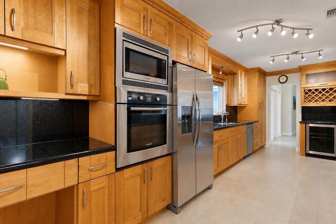 9 Kitchen