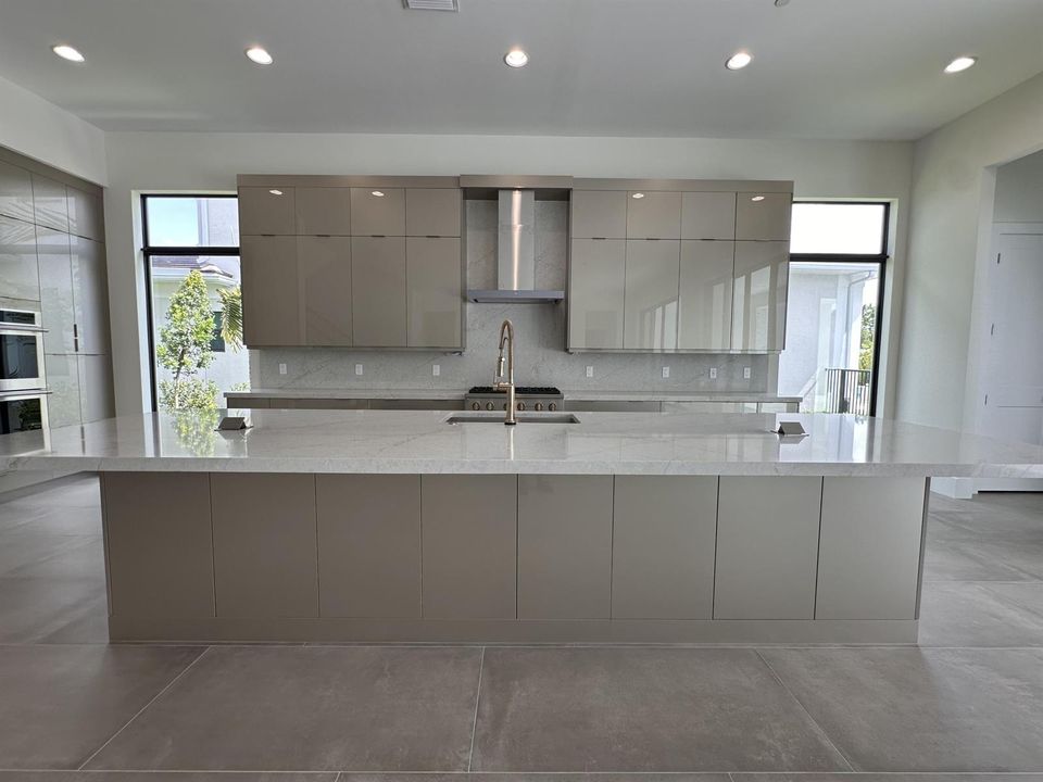 Lot 5 Kitchen