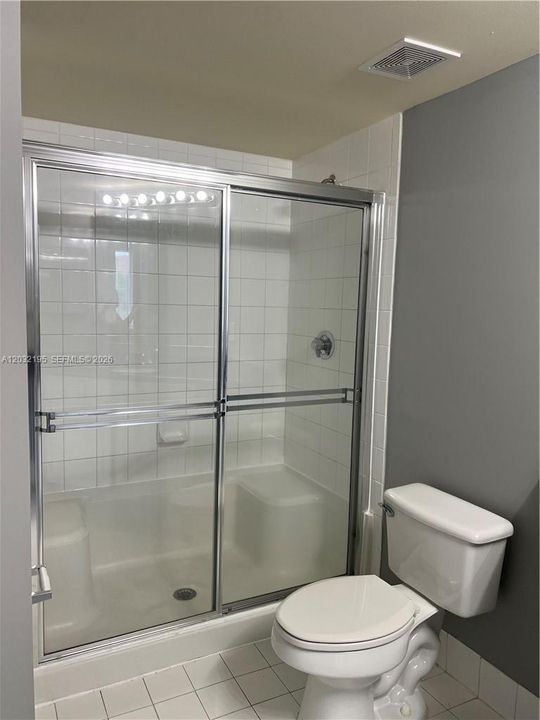 For Rent: $2,650 (3 beds, 2 baths, 1255 Square Feet)
