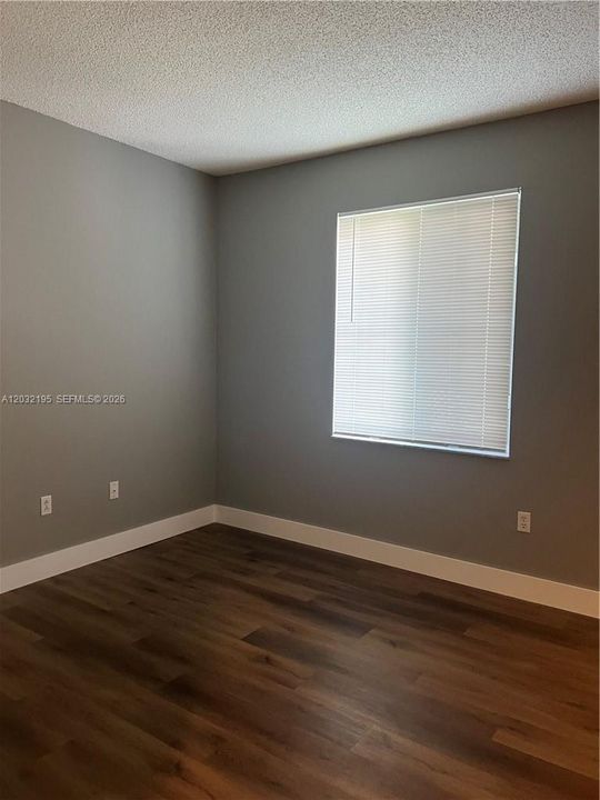 For Rent: $2,650 (3 beds, 2 baths, 1255 Square Feet)