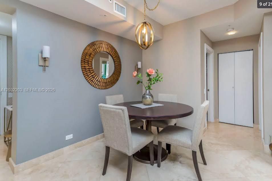For Rent: $5,600 (2 beds, 2 baths, 1280 Square Feet)