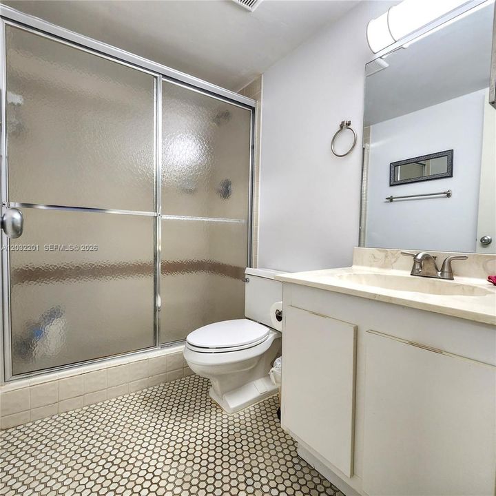 2nd bathroom