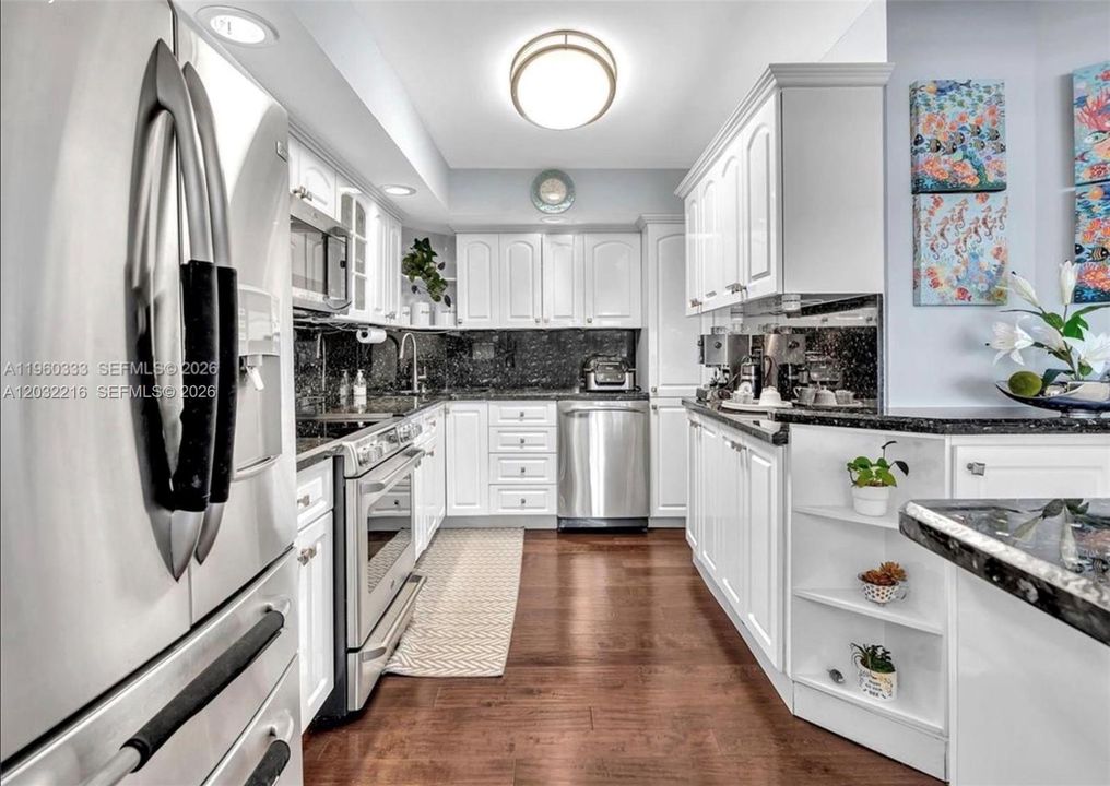 For Rent: $4,700 (2 beds, 2 baths, 1805 Square Feet)