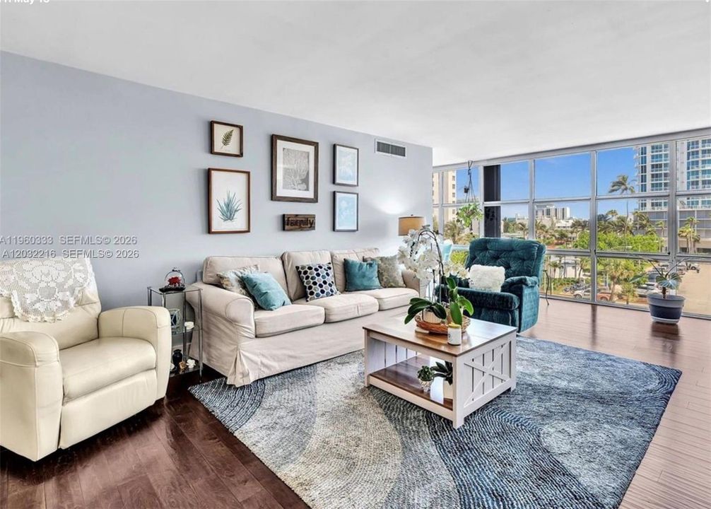 For Rent: $4,700 (2 beds, 2 baths, 1805 Square Feet)