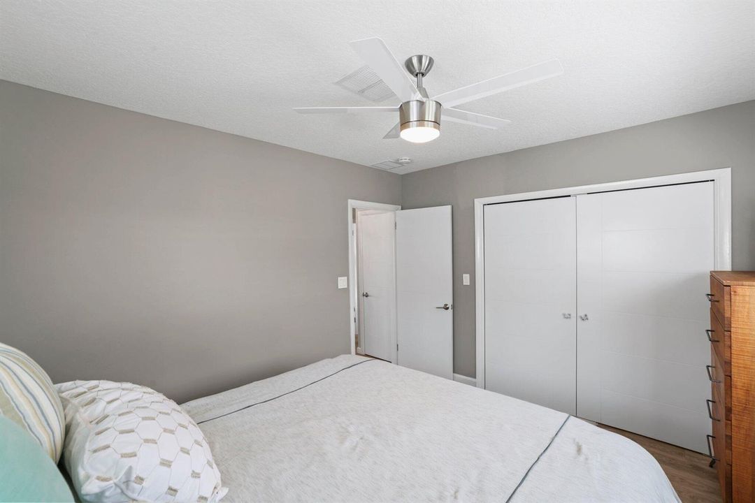 4021 Northeast 27th Terrace - 45.jpg-SMA