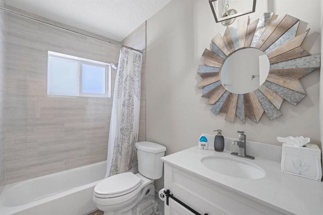 4021 Northeast 27th Terrace - 43.jpg-SMA