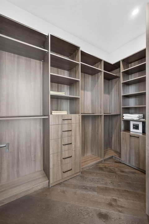 3rd Bedroom Closet