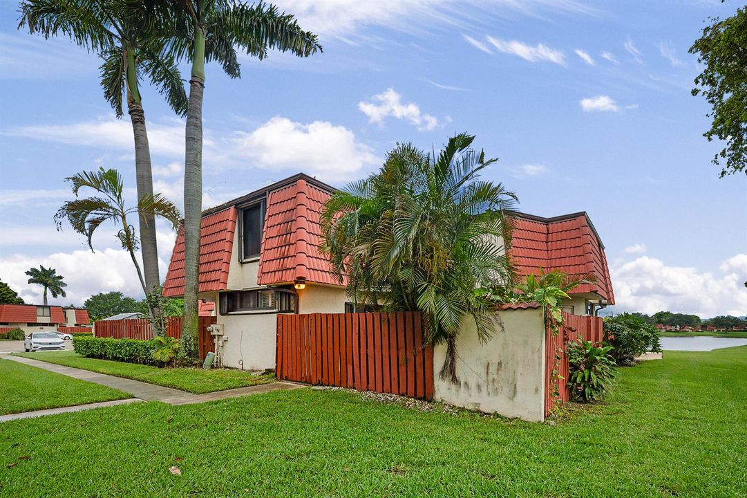 3665 Victoria Drive-1