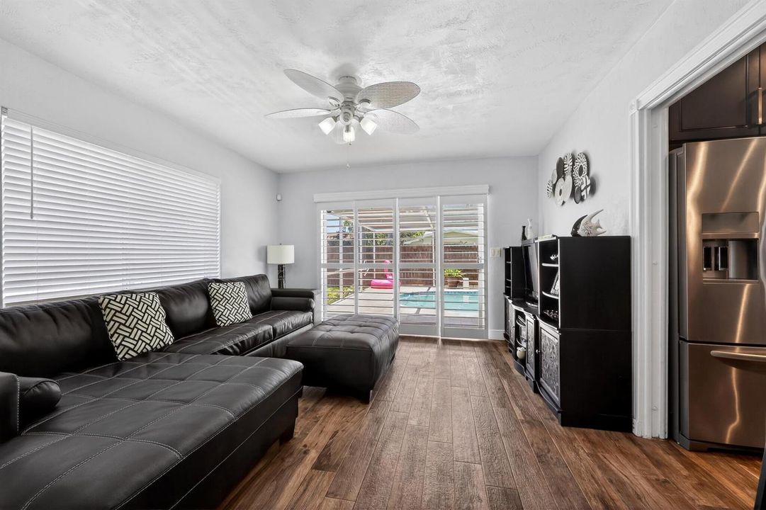 29_311_NW_93rd_Terrace-Others-0081
