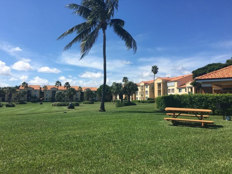 grounds-2