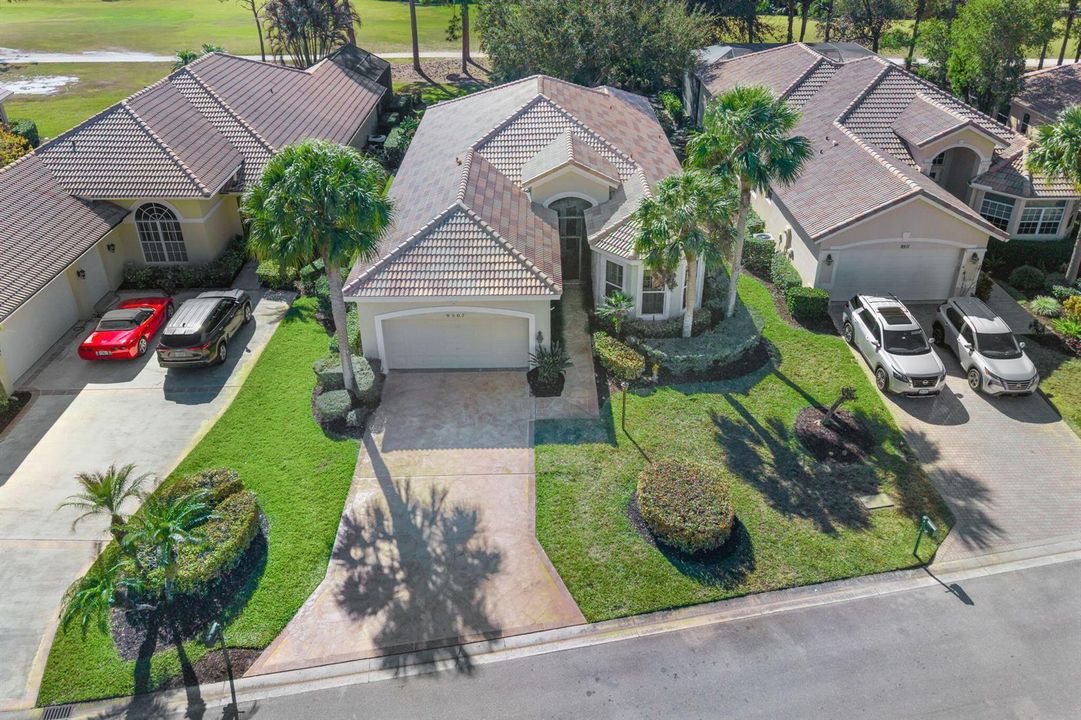 1-web-or-mls-9507 Avenel Ln - 1