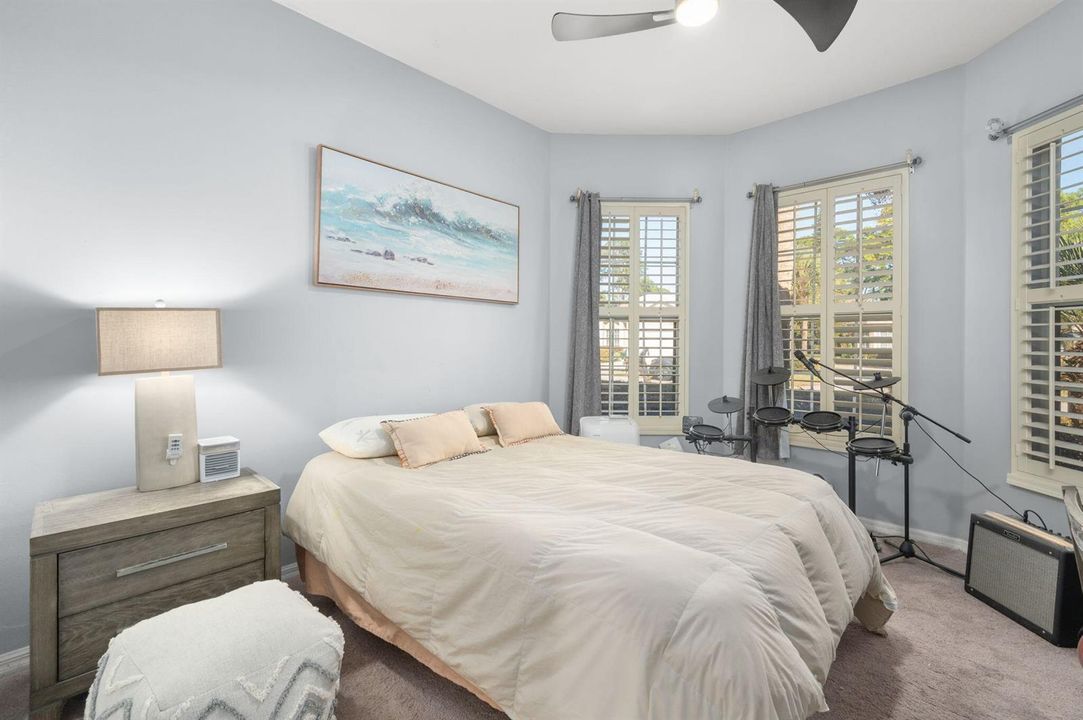 6-web-or-mls-9507 Avenel Ln - 6